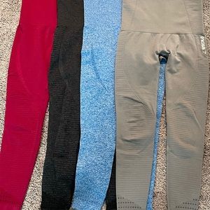 All 4 together small gym shark seamless leggings